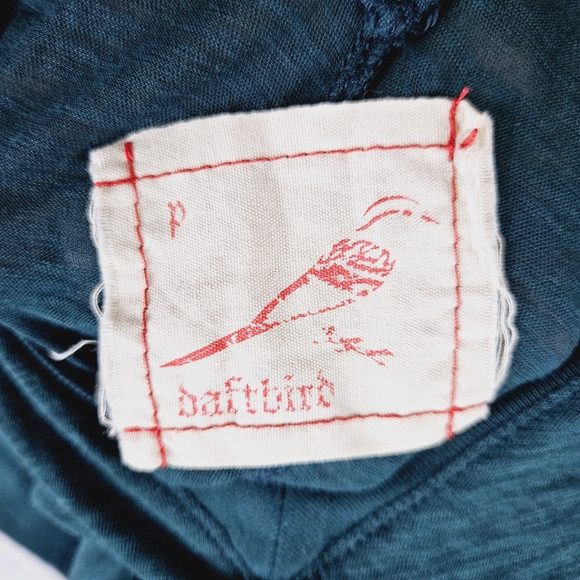 DAFTBIRD | v-neck short sleeve burnout pima cotton shirt - Picture 3 of 4